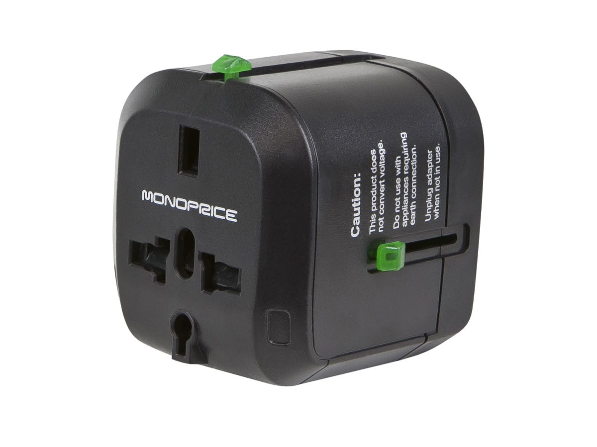 universal travel adapter all in one